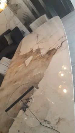 Tavolo Lancer a prezzo scontato^Cattelan Italia