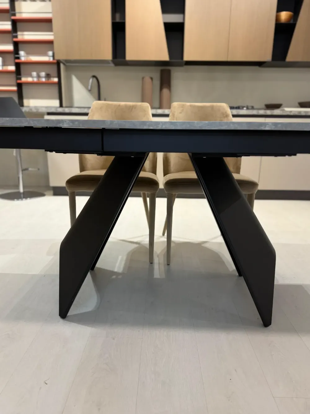 Outlet Tavolo Luxor in laminato Rettangolare allungabile scontato 35% Tavoli