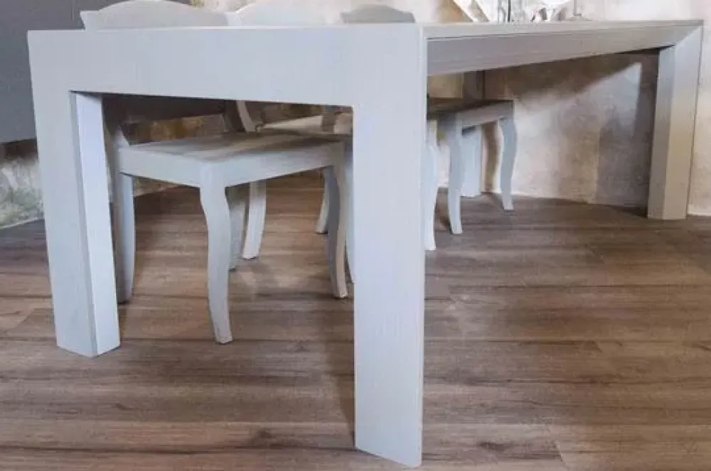 Tavolo MM605 in legno massello Maestrale^Marchetti Sale