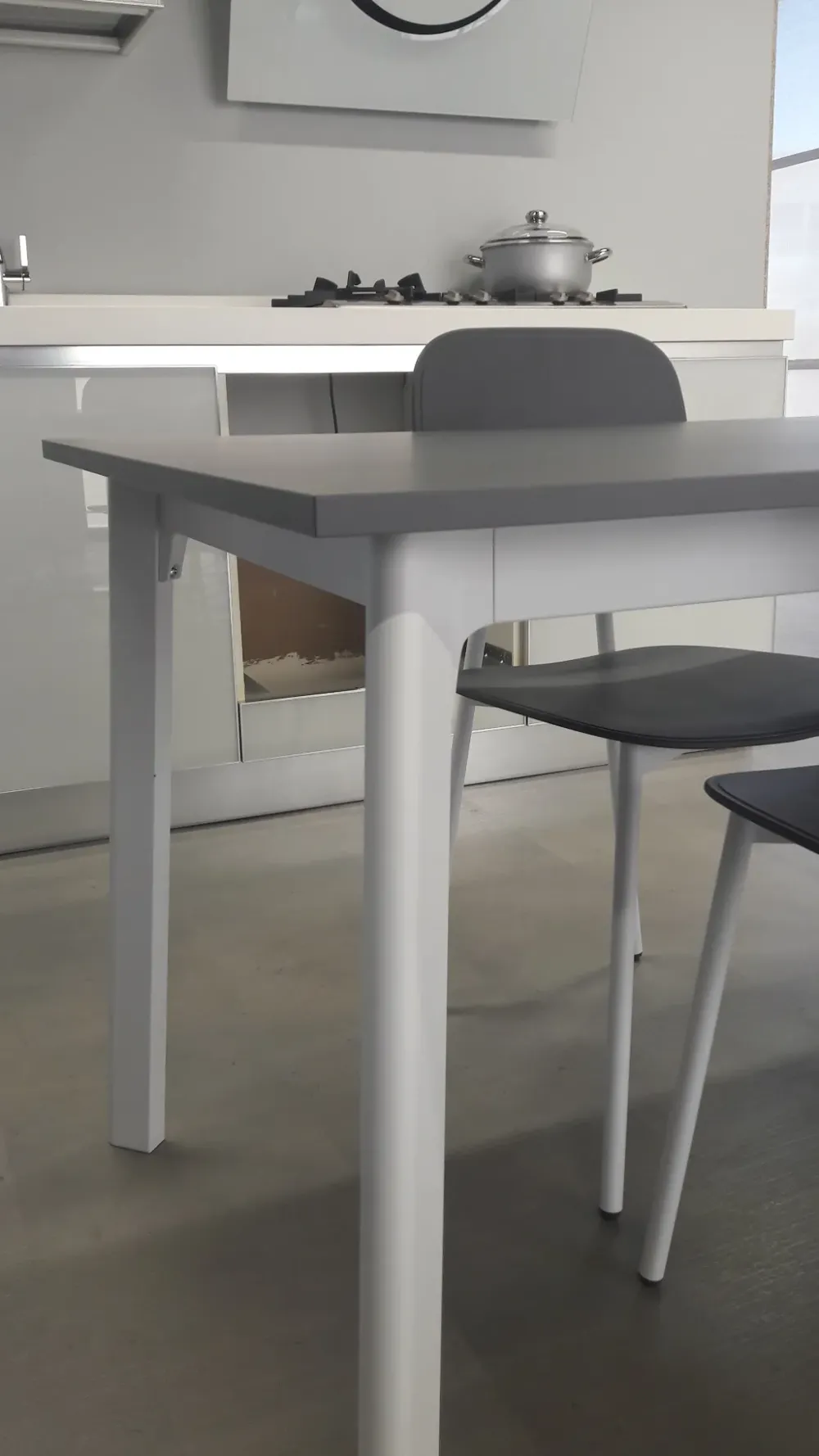 Point House Tavolo Otello basic in OFFERTA OUTLET -41%- Tavoli