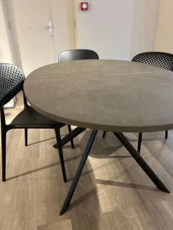 Tavolo ovale allungabile Giove di a prezzo riservato^Connubia Online