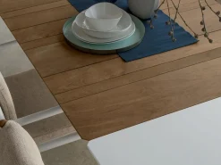 Tavolo per l'esterno modello Domino da 160/215 teak/bianco con forte sconto^Talenti Hot