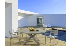 Tavolo per l'esterno Tavolo skipper tortora con 6 poltroncine shark tortora a prezzo scontato^Bizzotto Discount