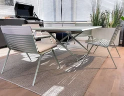 Collezione esclusiva Tavolo per l'esterno Up&down a marchio a prezzo ribassato- Tavoli Da Giardino