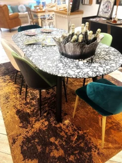 Miniforms Tavolo Pixie tavolo ovale in altri materiali Fisso scontato 51%- Tavoli