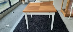 Sale Tavolo quadrato in legno Modello quadrifogli di in Offerta Outlet Tavoli