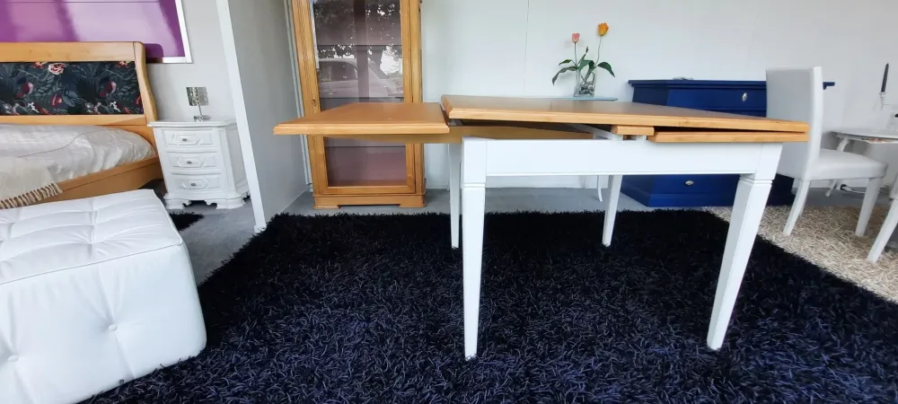 Sale Tavolo quadrato in legno Modello quadrifogli di in Offerta Outlet Tavoli