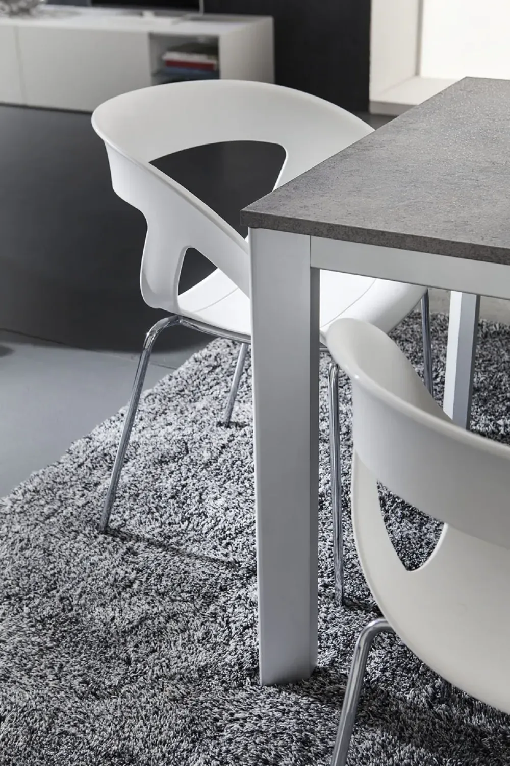 Tavolo rettangolare a quattro gambe Mario scontato^La Primavera Online