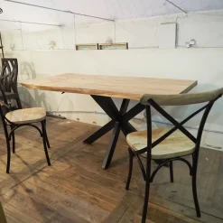 Tavolo rettangolare con basamento centrale Tavolo design indsutrial live edge in legno e matallo    scontato^Outlet Etnico Outlet