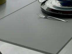 New Tavolo rettangolare con basamento centrale Eliot Cattelan scontato Tavoli