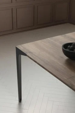 Tavolo rettangolare in altri materiali Ettore * di in Offerta Outlet Tavoli