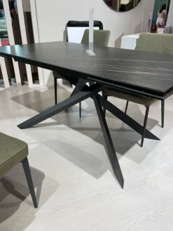 Tavolo rettangolare in ceramica Tavolo cross di in Offerta Outlet^Stones New