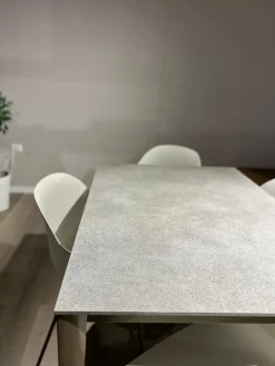 Tavolo rettangolare in laminato Artic di in Offerta Outlet^Connubia Best