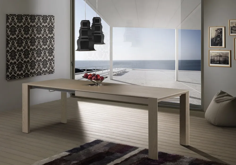 Tavolo rettangolare in legno Shanghai di in Offerta Outlet Tavoli