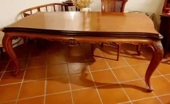 Tavolo rettangolare in legno Chippendale rettangolare di in Offerta Outlet^Artigianale Best