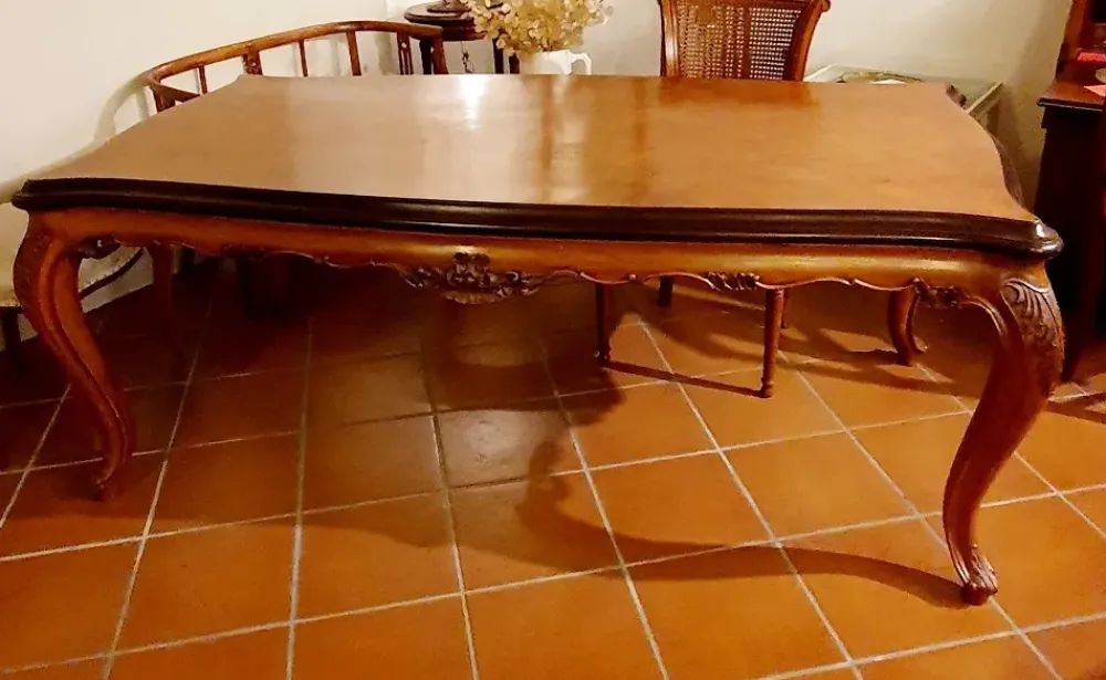 Tavolo rettangolare in legno Chippendale rettangolare di in Offerta Outlet^Artigianale Best