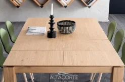 Outlet Tavolo rettangolare in legno Santiago di in Offerta Outlet Tavoli