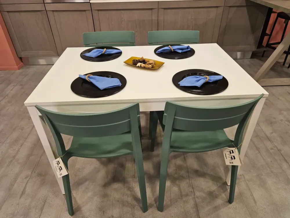 Connubia Tavolo rettangolare Tavolo modello snap di a prezzo riservato- Tavoli