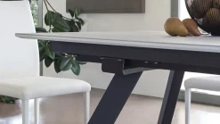 Sale Tavolo rettangolare Trinity scontato del 29% Tavoli