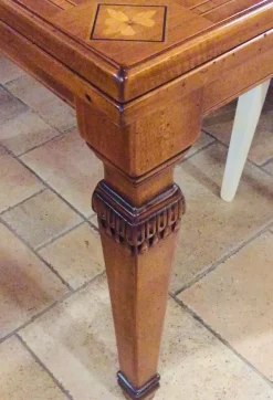 Tavolo Rosonato in legno Allungabile^Artigianale Outlet