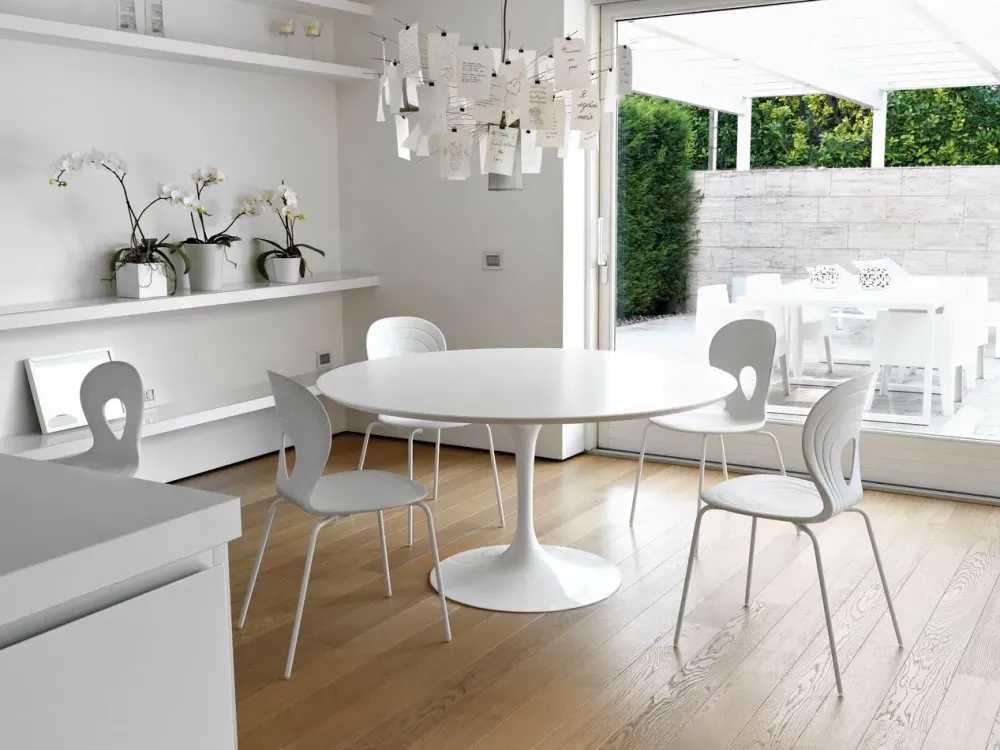 Tavolo rotondo in marmo Around in Offerta Outlet^Unico Italia Outlet