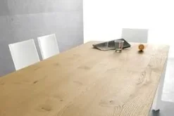 Tavolo Rovere e bianco a prezzo ribassato^Artigianale