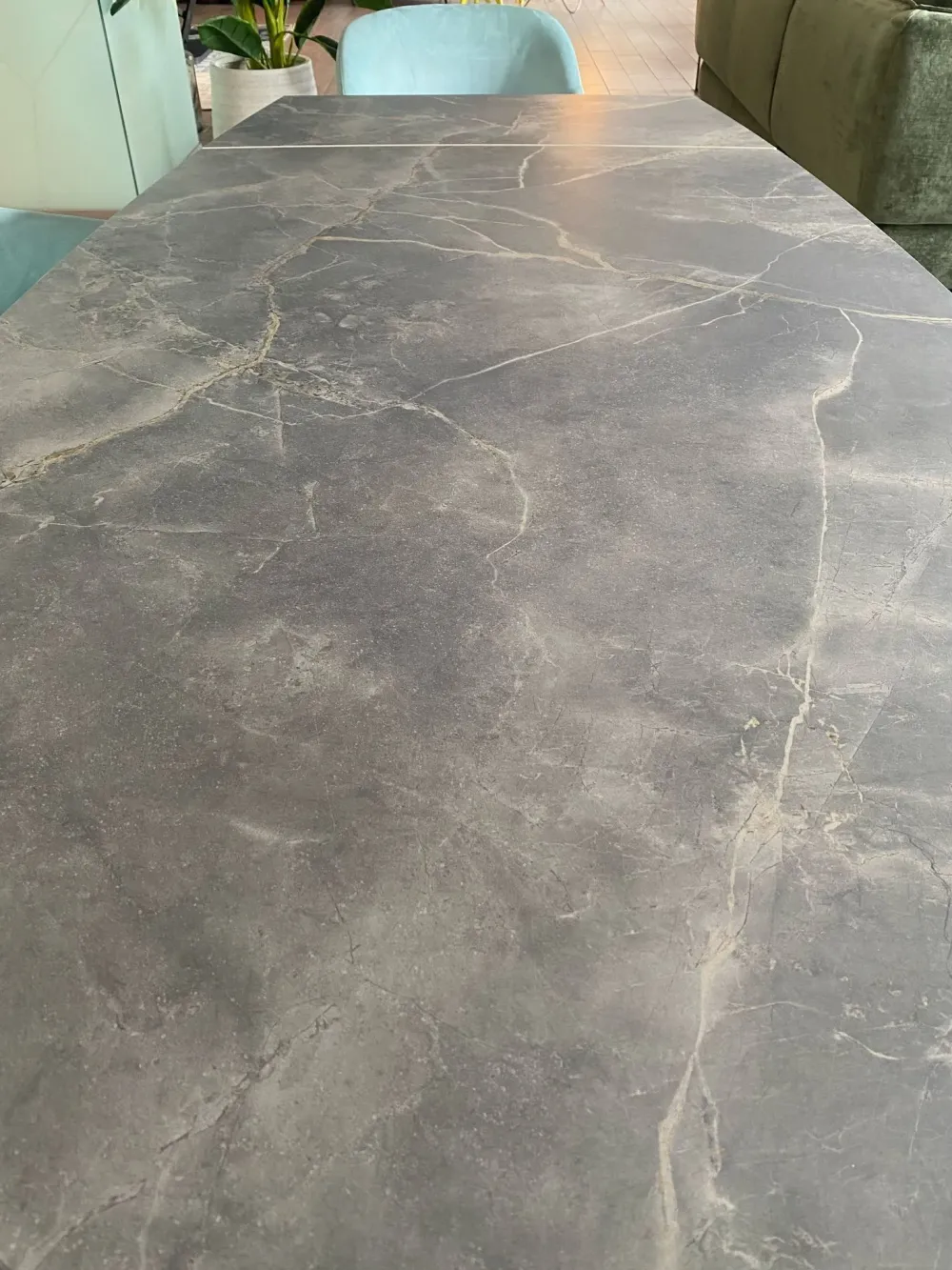 Di Lazzaro Tavolo sagomato City scontato del 40%- Tavoli