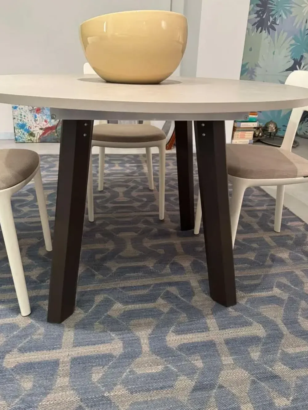 Sedie Brianza Tavolo Petalo round PREZZI OUTLET -30%- Tavoli