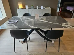 Tavolo Tavolo modello artistico di scontato del 50%^Bontempi New