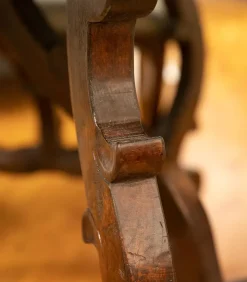 Artigianale Tavolo Tavolo fratino legno antico massello noce + n. 4 sedie   a prezzo ribassato- Tavoli