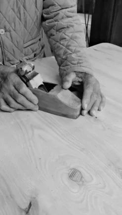 Artigianale Tavolo Tavolo peppino in legno Fisso scontato 60%- Tavoli