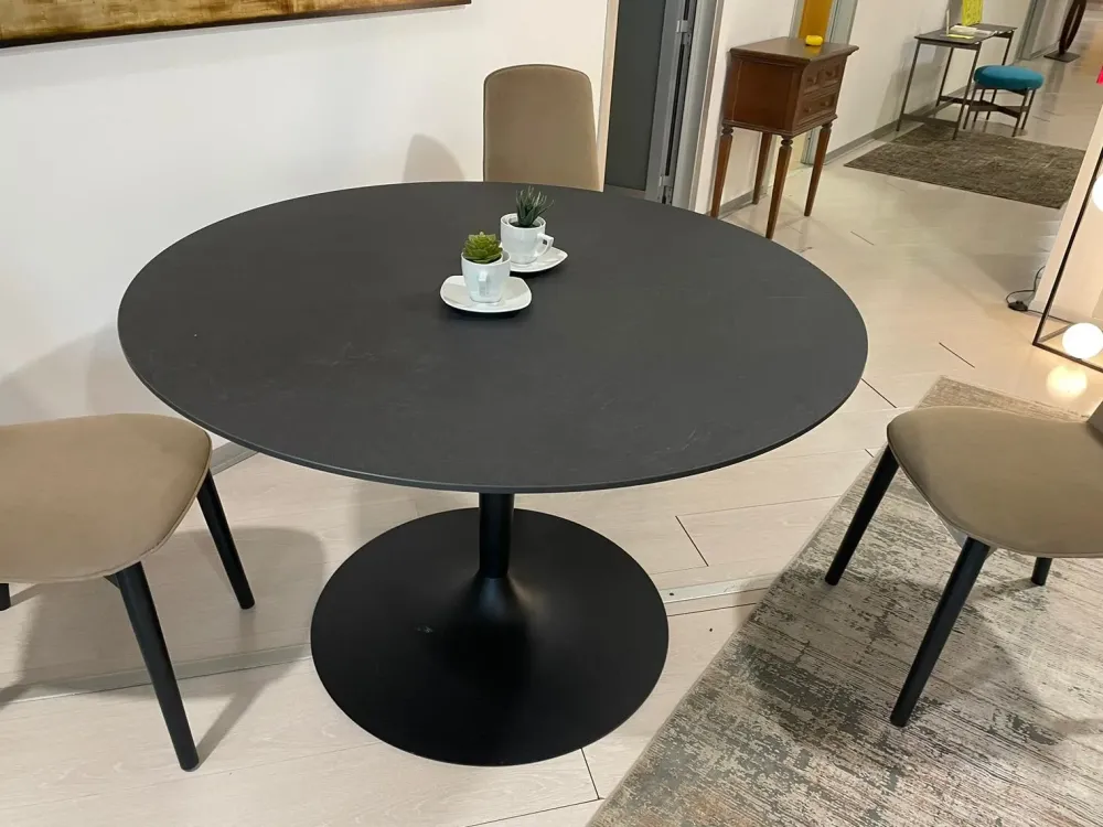 Tavolo Tavolo planet di : richiedi ora il prezzo riservato^Connubia Outlet