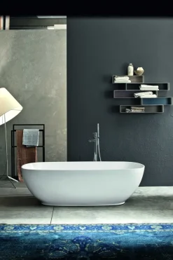 Vasca da bagno in Resina modello Betty next bianco opaco a prezzo scontato^Mastella