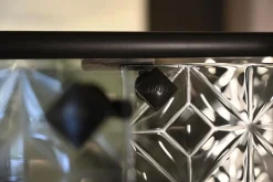 Sale Vetrinetta Echo in vetro a prezzo scontato Vetrinette