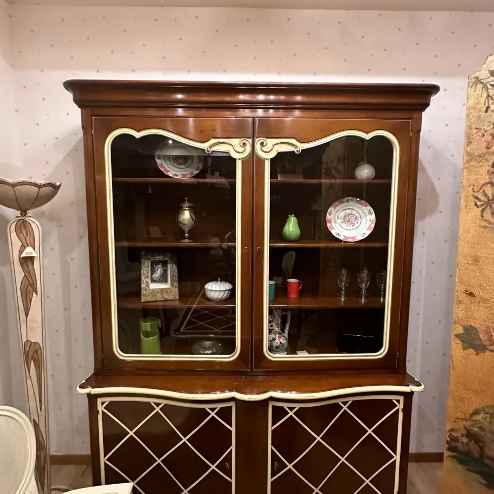 Artigianale Vetrinetta Luis xv in stile classico a prezzi outlet- Vetrinette
