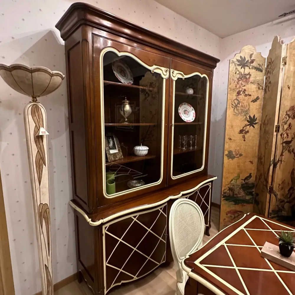Artigianale Vetrinetta Luis xv in stile classico a prezzi outlet- Vetrinette