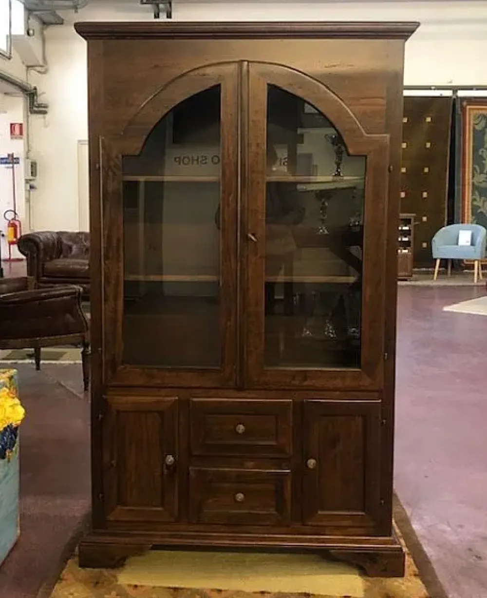 Distribuzione Grandi Marchi Vetrinetta modello 342 in stile design di a PREZZI OUTLET- Vetrinette